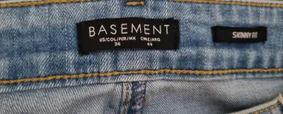 Jeans azul claro Basement para hombre - miniatura 2