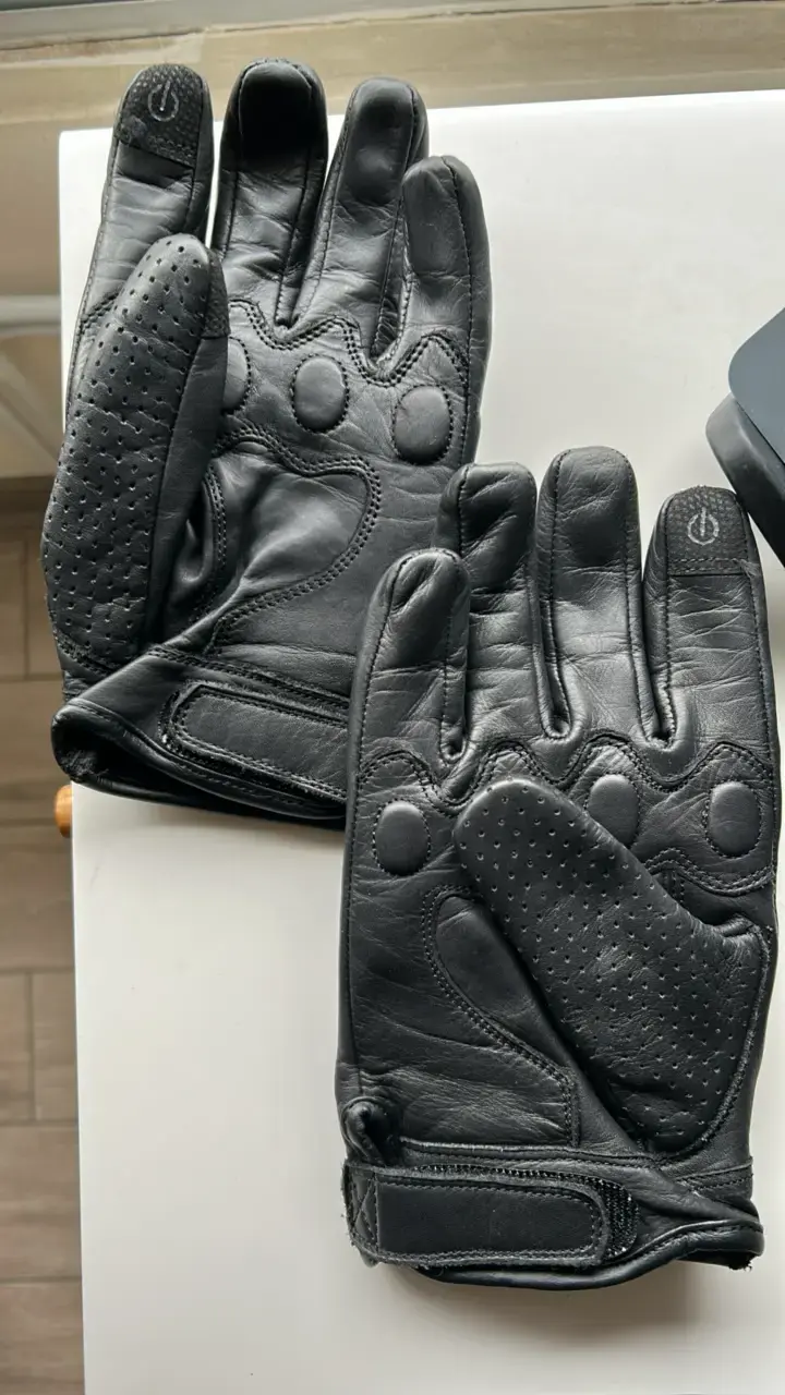 Guantes de moto de cuero negro Armad - 2