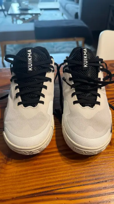Zapatillas deportivas Kuikma blancas y negras - miniatura 1