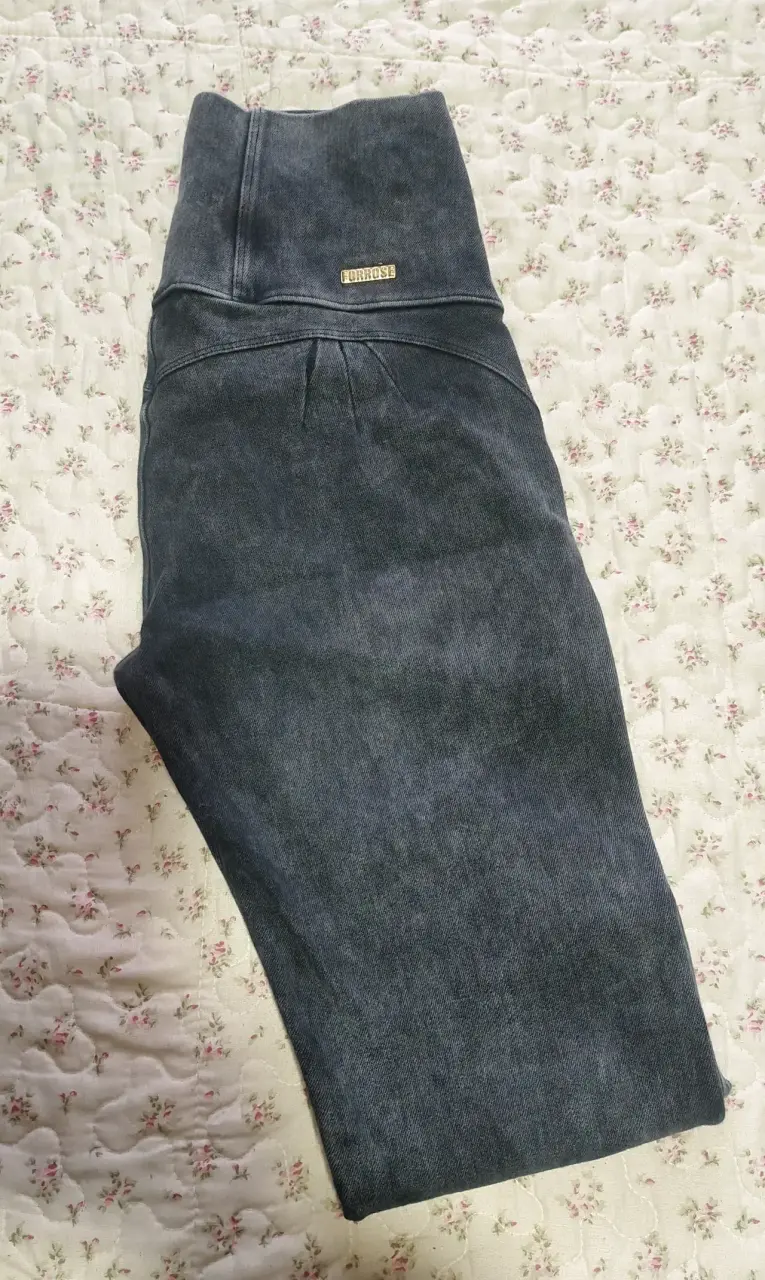 Jeans calza gris oscuro de mujer - 1