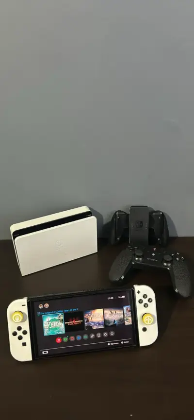 Consola Nintendo Switch OLED con accesorios - miniatura 1