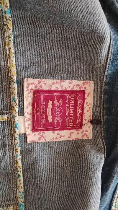 Chaleco de mezclilla sin mangas para mujer - miniatura 4