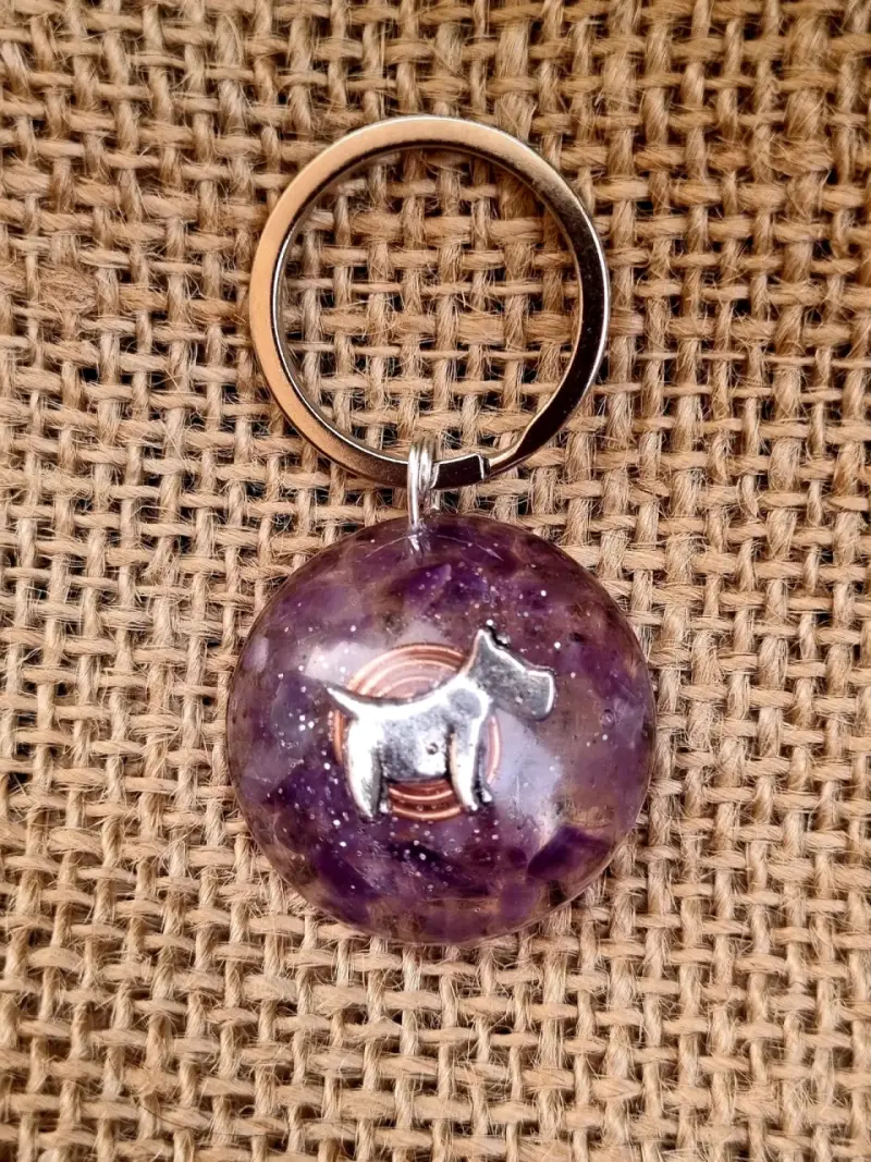 Orgones para mascotas con resina y piedras - 2