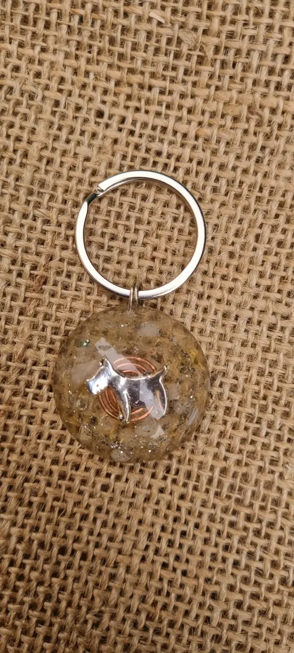 Orgones para mascotas con resina y piedras - 6