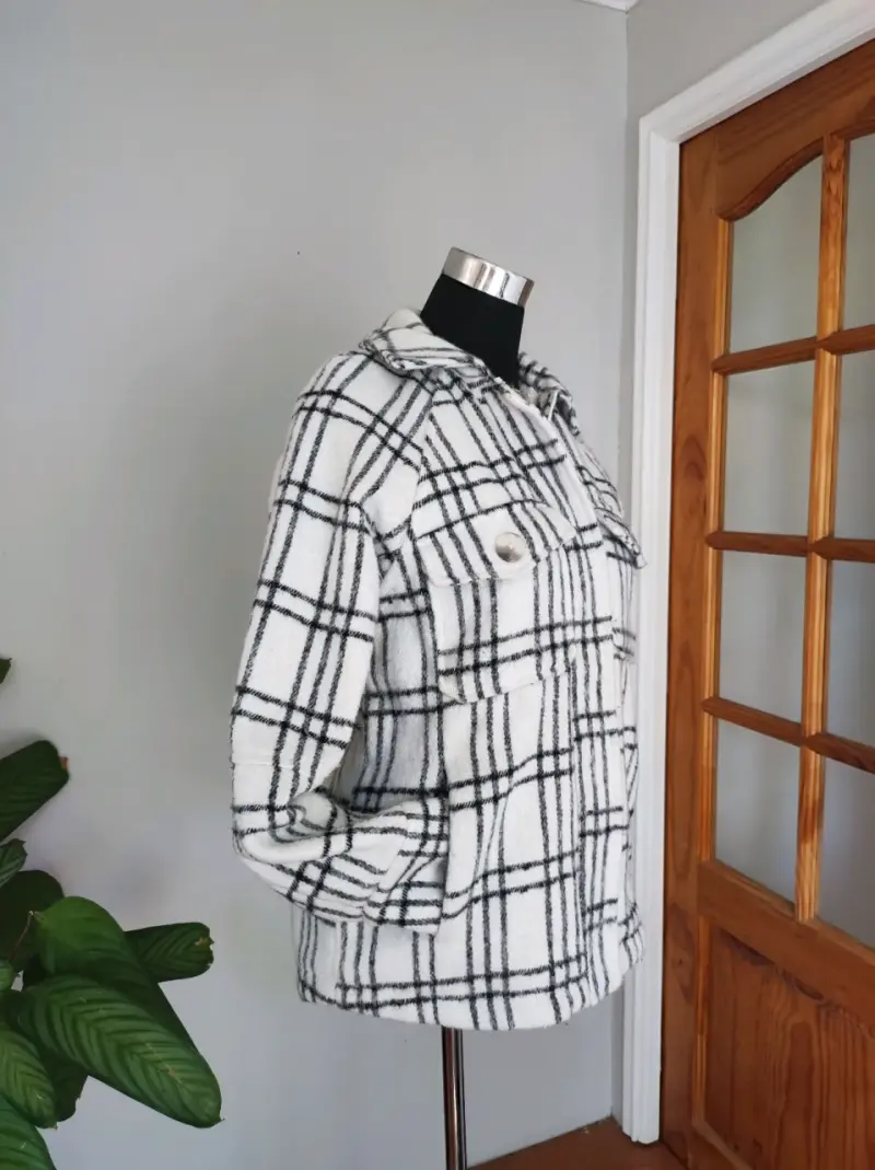Chaqueta de lana a cuadros blanco y negro - 2