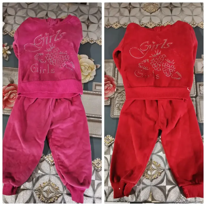 Conjunto de terciopelo para niñas color rojo - 1