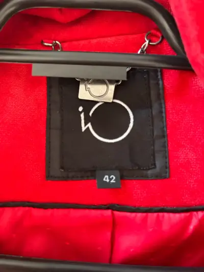 Abrigo rojo elegante talla 42 - miniatura 1