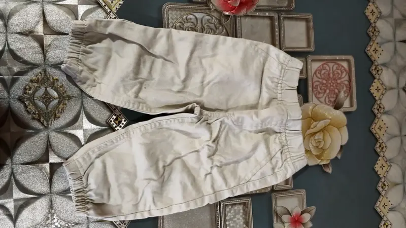 Pantalones verdes para niños con estampado - 6