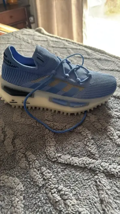 Zapatillas deportivas Adidas azules - miniatura 1