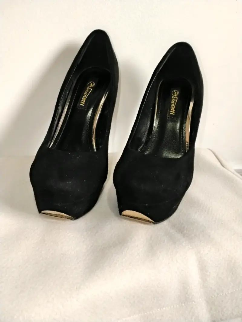 Tacones negros  N°35 - 2