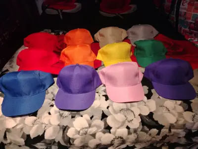 Set de chapitas personalizadas y temáticas - miniatura 3