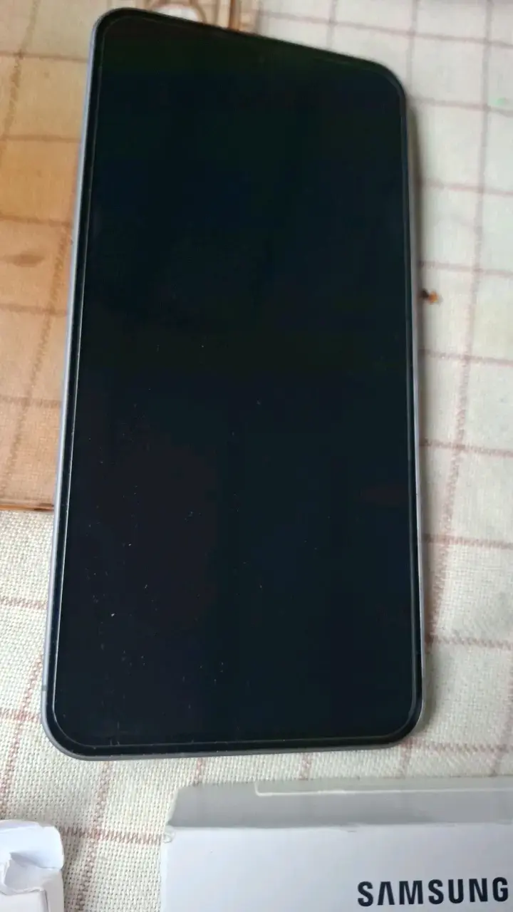 Samsung Galaxy A56 5G nuevo en caja - 3