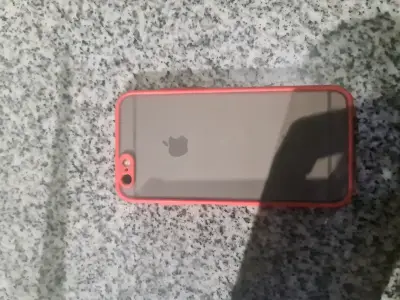 IPHONE 6S en buen estado - miniatura 2