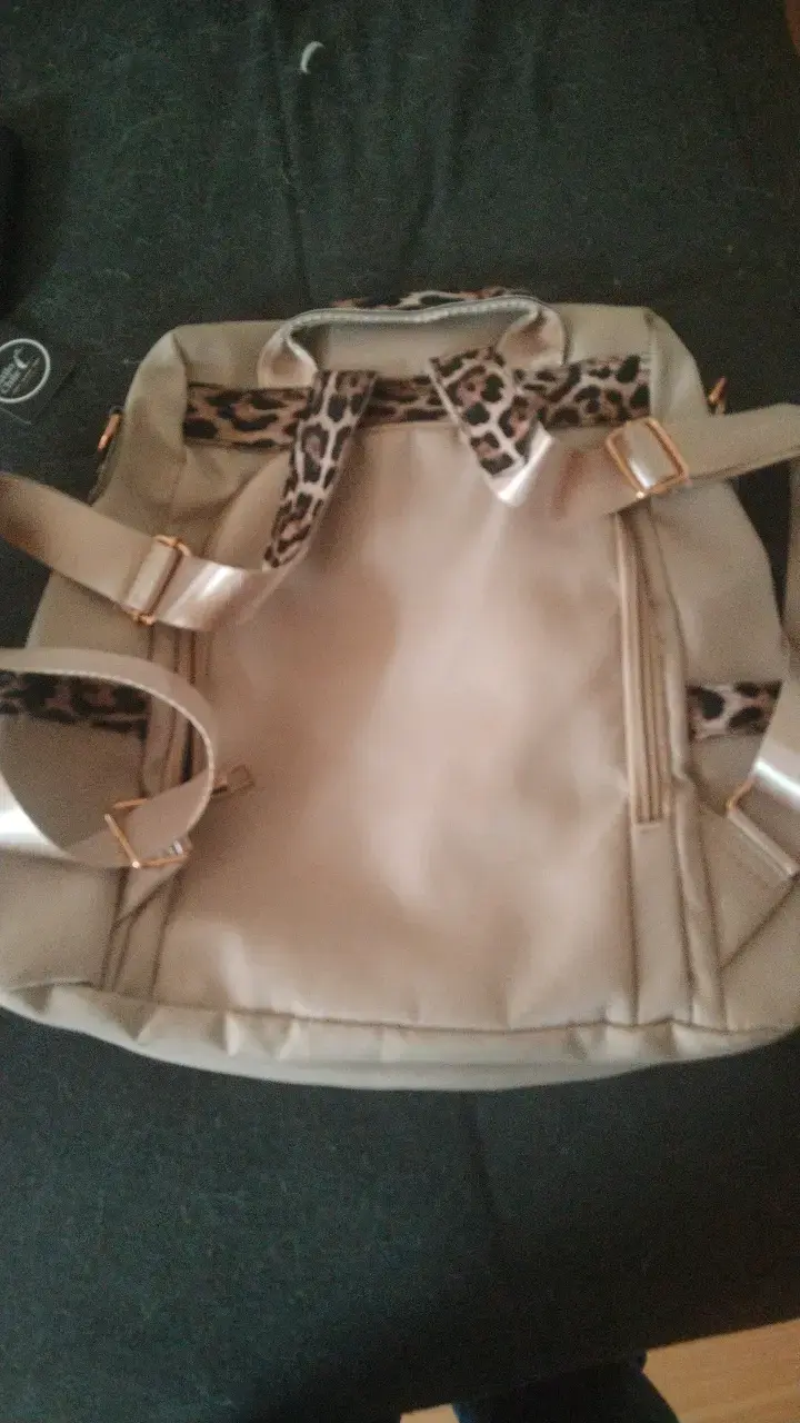 Mochila beige con detalles de leopardo - 2