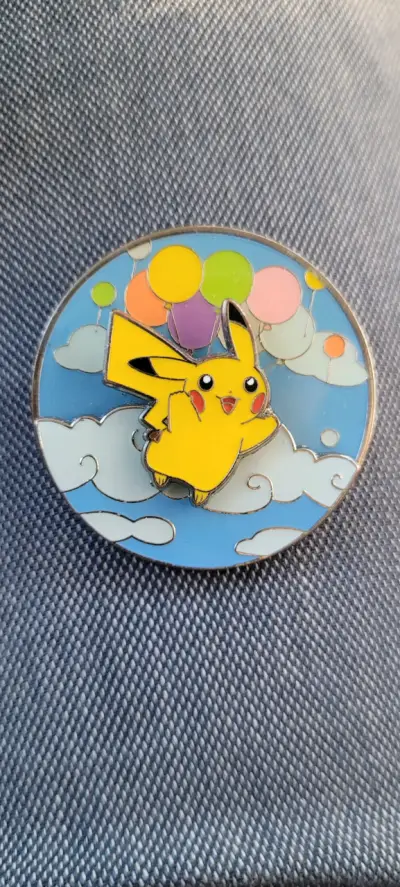 Pin de Pikachu 25 aniversario - miniatura 1