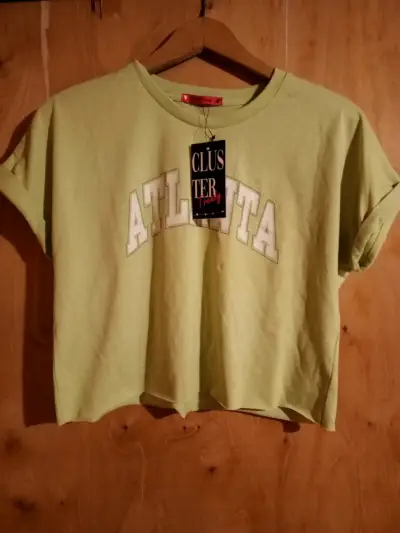 Polera corta verde lima - miniatura 1