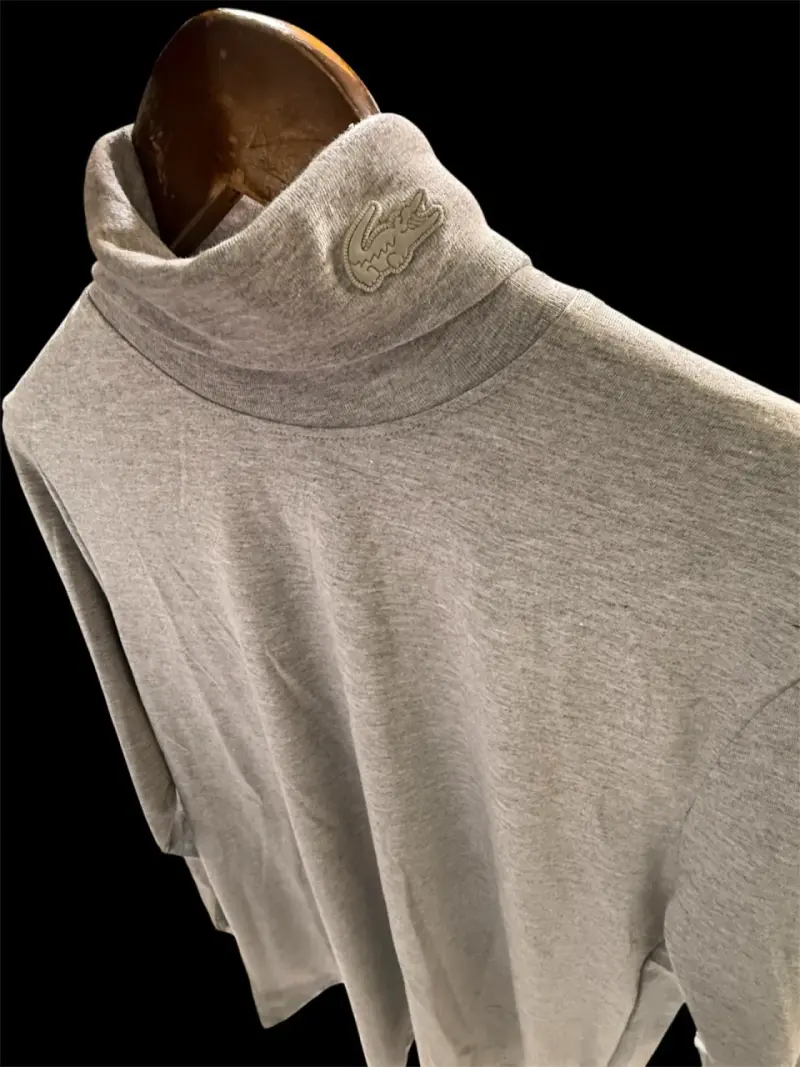 Polera cuello alto gris Lacoste - 1