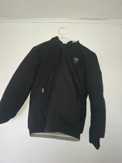 Chaqueta negro con capucha REXN estilo urbano - miniatura 2