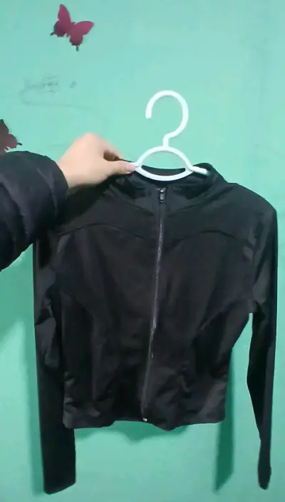 [S/M] Chaqueta top deportiva negra con cierre - miniatura 2