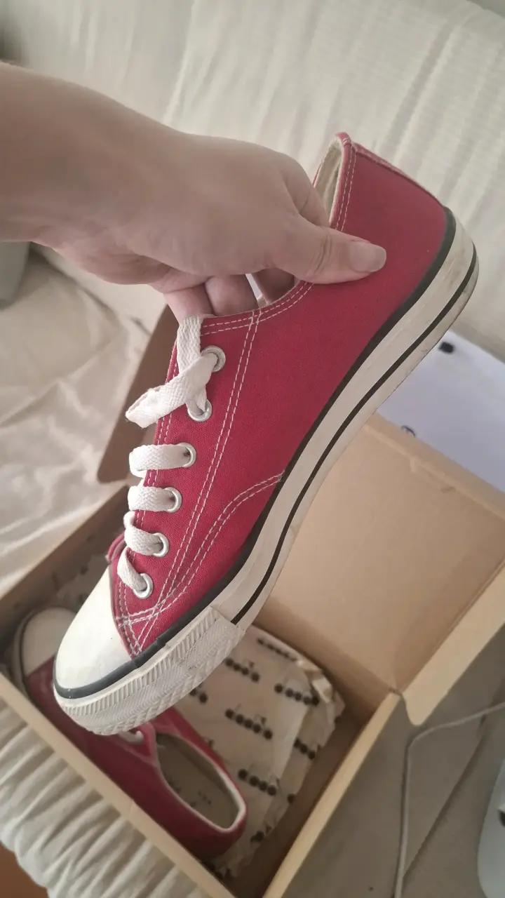 Zapatillas rojas de lona estilo Converse. talla 41 - 3