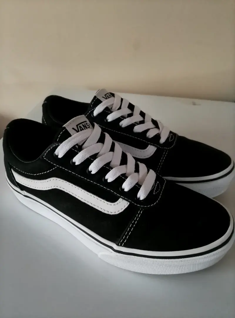 Zapatillas Vans negras clásicas unisex - 2
