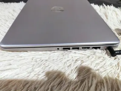 HP Intel i5 10Gen, 8Ram, SSD 240 - miniatura 6