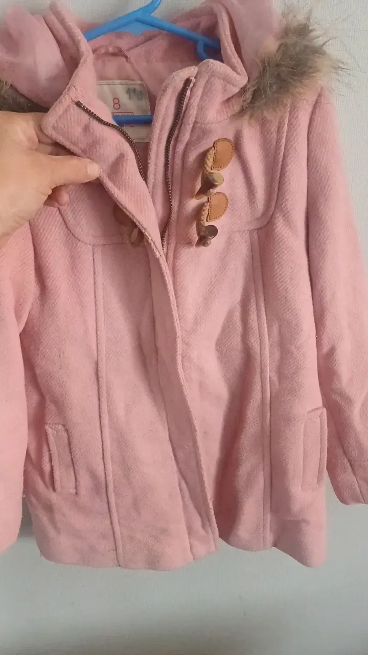 Abrigo rosado para niña con capucha - 3