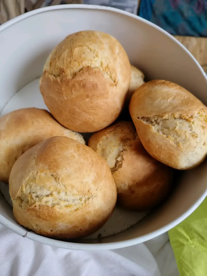 Pan casero fresco y crujiente