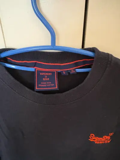 Polera Superdry negra - miniatura 2