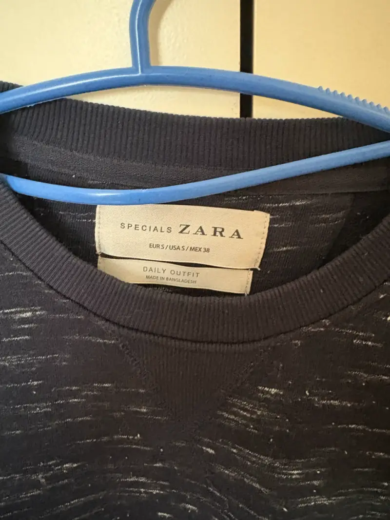Polerón azul marino Zara hombre - 2