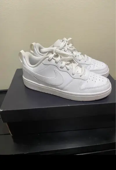 Zapatillas deportivas blancas Nike para hombre - miniatura 1