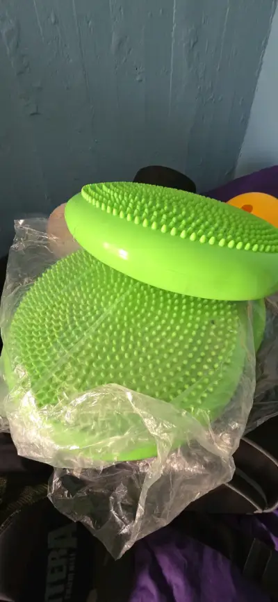 Disco de equilibrio verde para ejercicio - miniatura 1