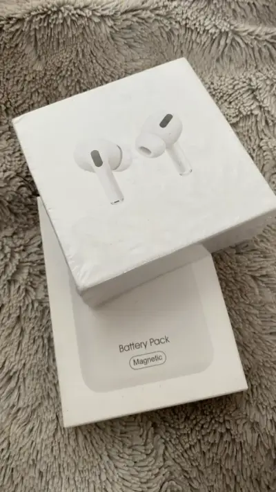 Audífonos inalámbricos y batería magnética iphone - miniatura 1