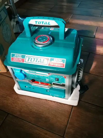 Generador a gasolina Total 800W TP18001 - miniatura 2