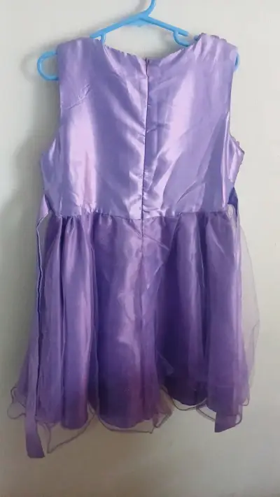 Vestido de fiesta infantil morado con lazo - miniatura 2