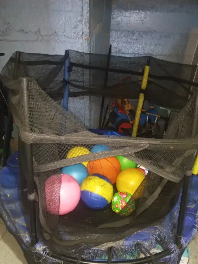 Trampolín infantil con red de seguridad - miniatura 2