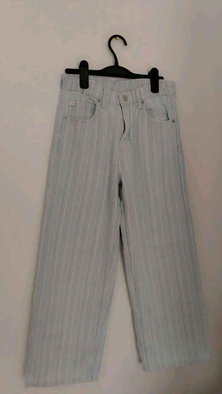Jeans de rayas celestes para niña - 1