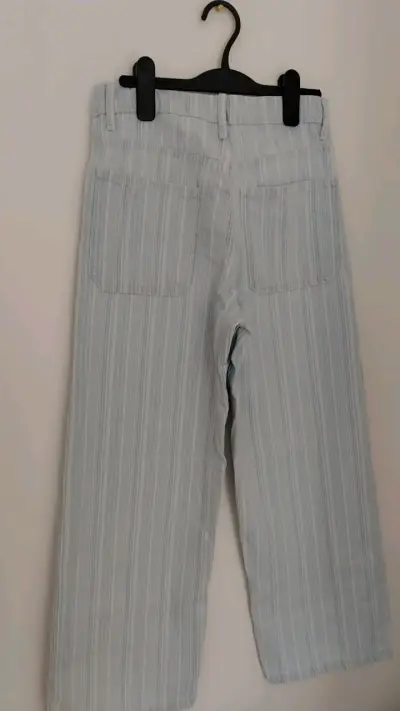 Jeans de rayas celestes para niña - miniatura 2