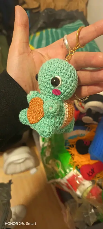 Llavero tortuga amigurumi tejido a mano - miniatura 1