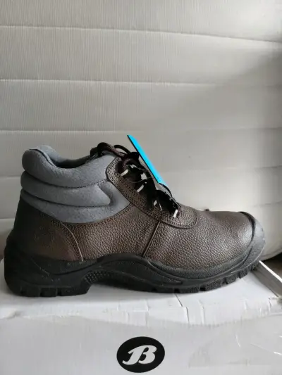 Botas de seguridad marrones con etiqueta - miniatura 1