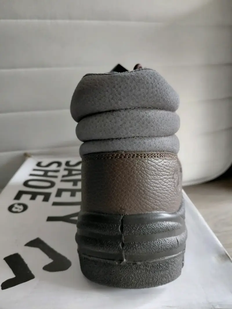 Botas de seguridad marrones con etiqueta - 5