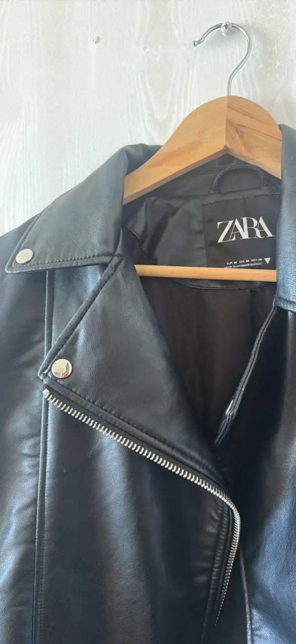 Chaqueta de cuero negra Zara - 2