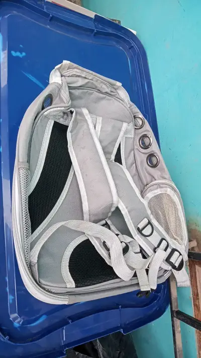 Mochila porta mascotas pequeñas - miniatura 2