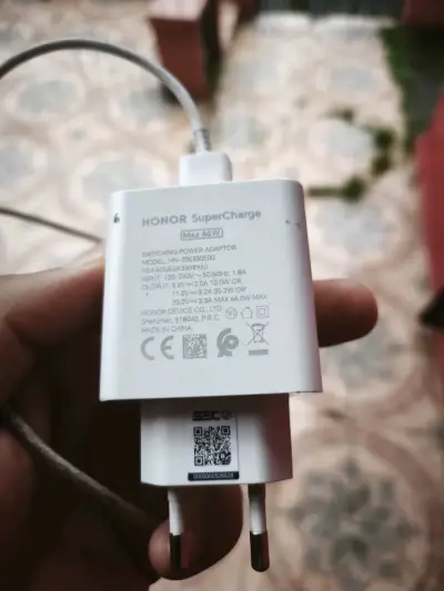 Cargador Honor SuperCharge 66W - miniatura 1