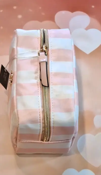 Cosmetiquero Victoria's Secret a rayas rosadas - miniatura 3