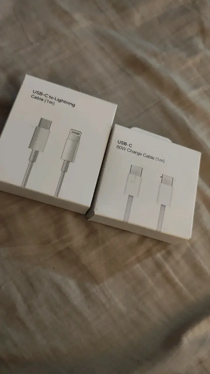 Cables USB-C a Lightning y USB-C 60W - 1