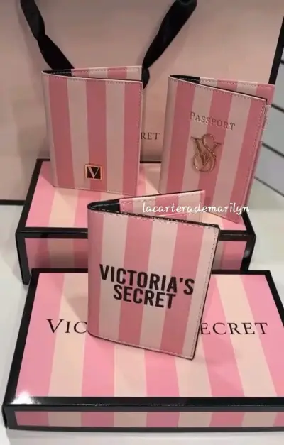 Porta pasaporte Victoria's Secret a rayas rosadas - miniatura 4