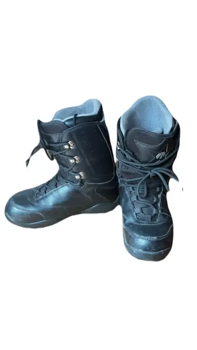 Botas de snowboard negras en buen estado - miniatura 1