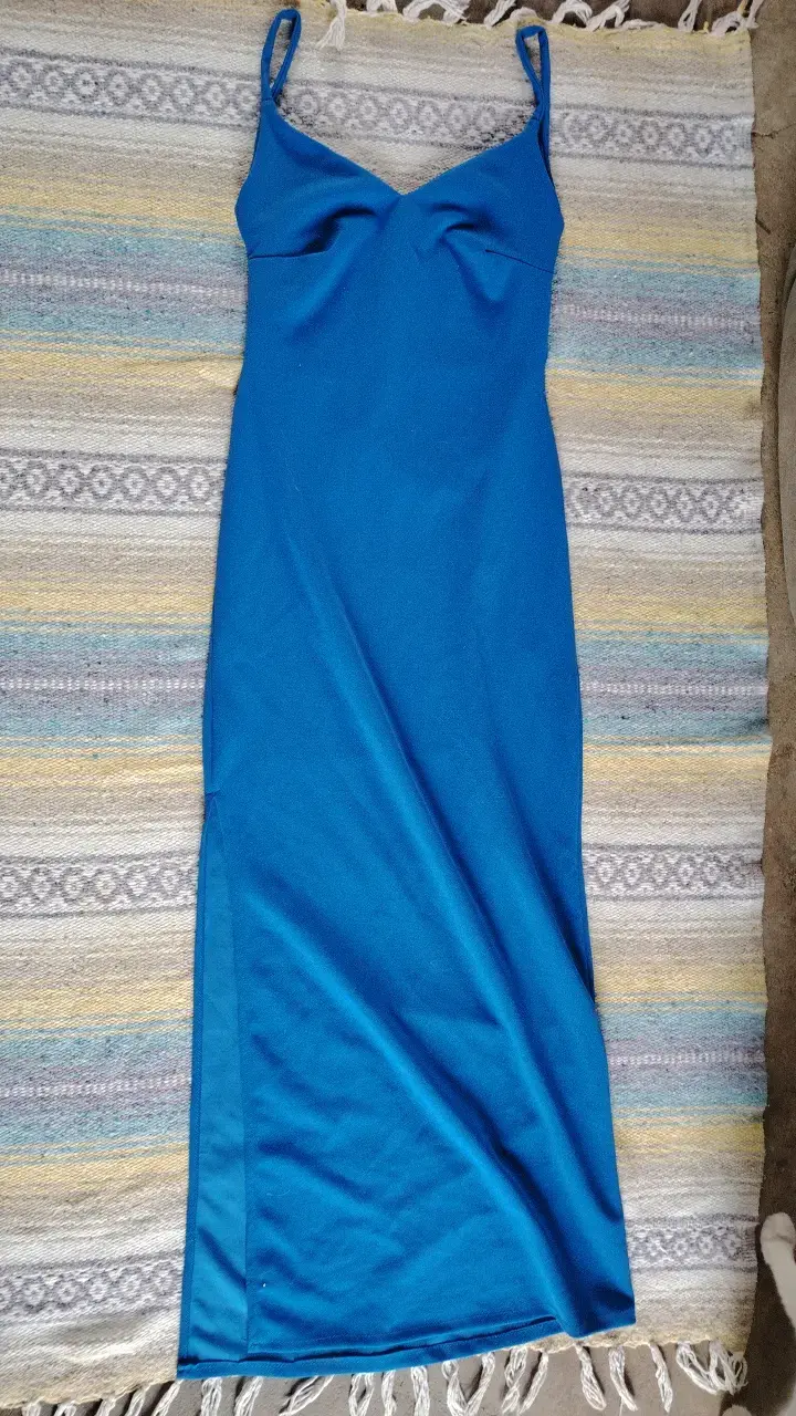Vestido azul sin mangas elegante - 2
