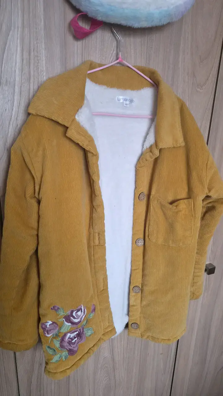 Chaqueta limonada con bordado floral - 3
